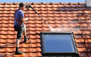 roof cleaning Trefeglwys, Powys